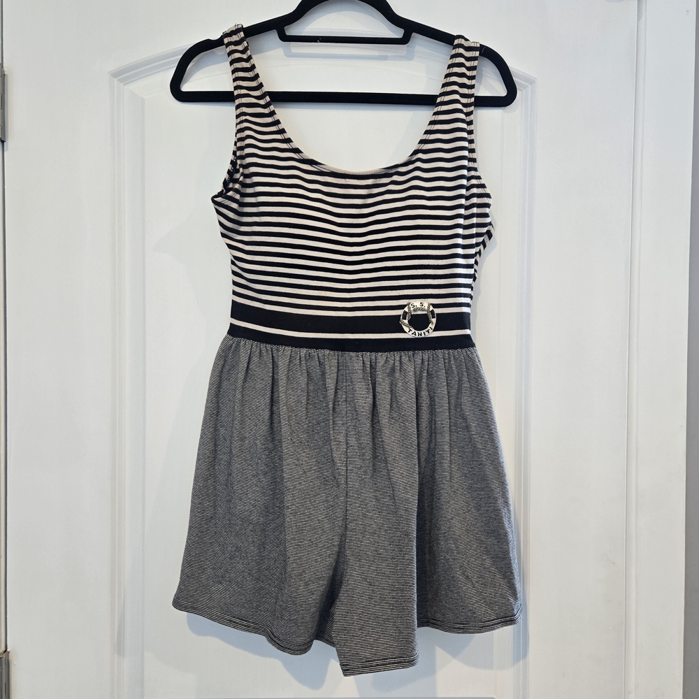VINTAGE cotton Blende Tahiti Striped Black and White Roper Swimsuit. Size 11/12